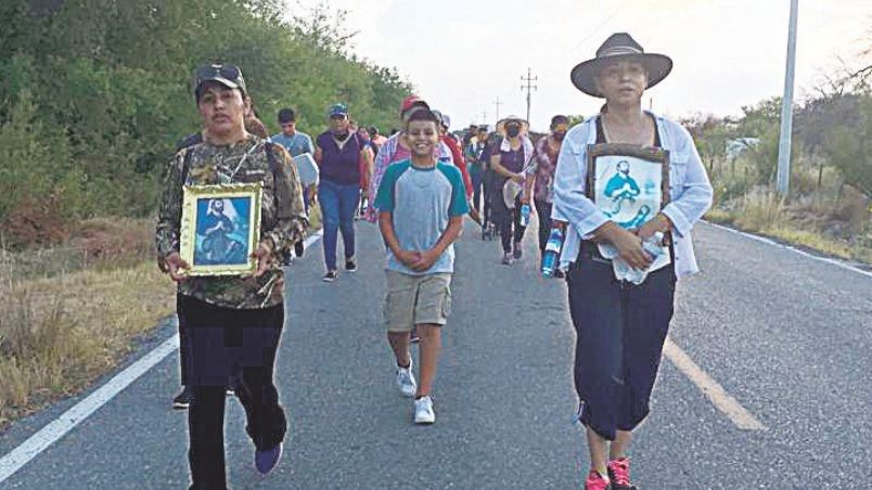 Piden con fe que llueva suficiente para que termine la sequía.