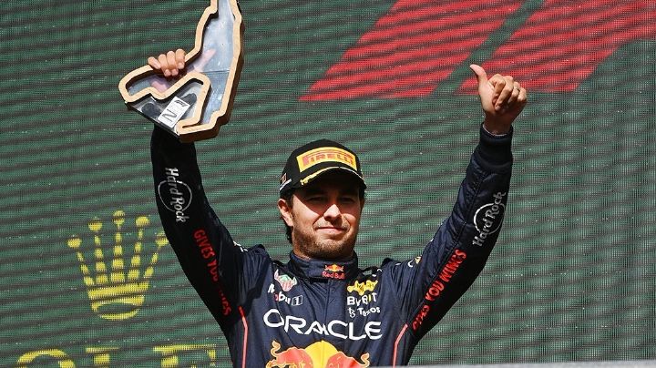 ¡Checo Pérez acaba segundo en el Gran Premio de Bélgica!