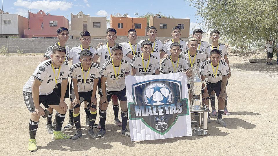 El conjunto de Maletas FC se quedó con el título de Campeón de Campeones, esto después de ganar 2 goles a 1 al Saavedra Olvidados en la Liga Premier Especial