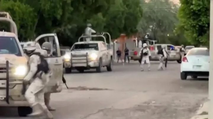 Reportero queda en medio de balacera y transmite en vivo | VIDEO