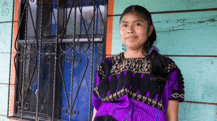 ¿Cuántas personas hablan lengua indígena en Nuevo Laredo?