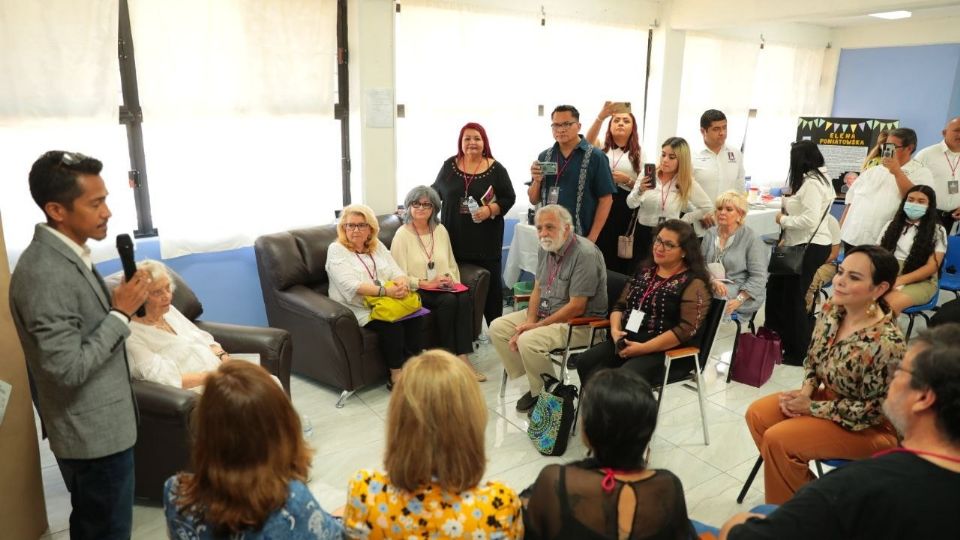 Se reunieron 21 escritores de Latinoamérica, Estados Unidos y México para estrechar lazos culturales