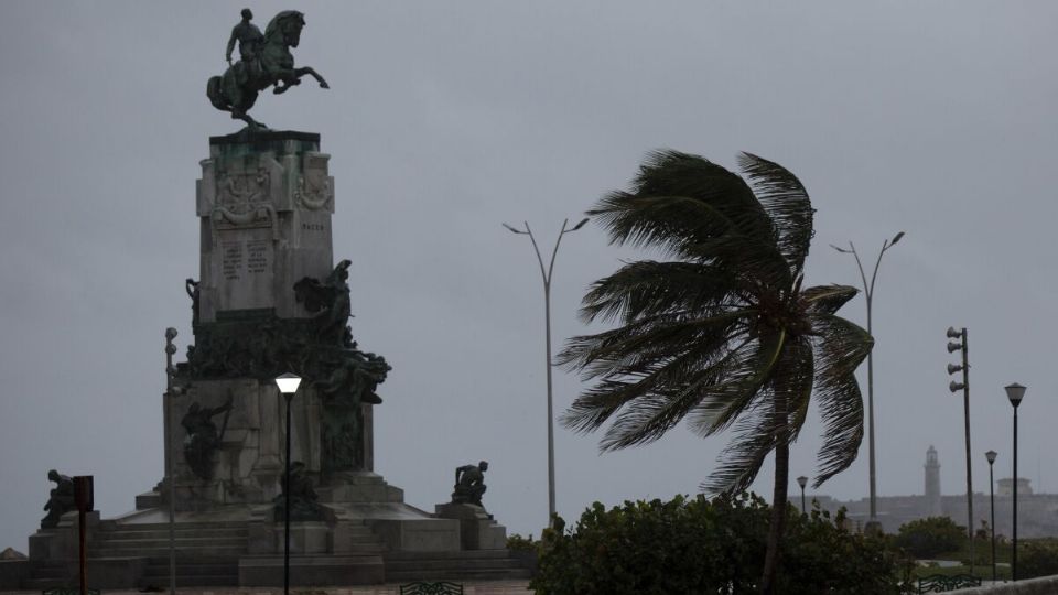 Con categoría 3 el meteoro impacto en la isla caribeña, dejando grandes destrozos y afectaciones a su paso