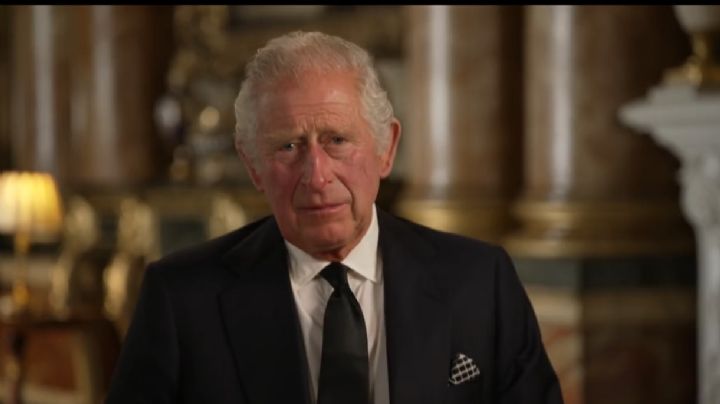 Rey Carlos III: 'serviré con inquebrantable devoción' | VIDEO