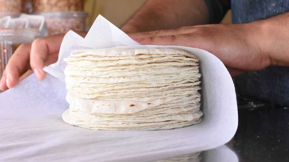 Pareciera que ya no alcanza para nada, y al apretado presupuesto familiar se suma la tortilla, con un aumento considerable en algunos estados de la república