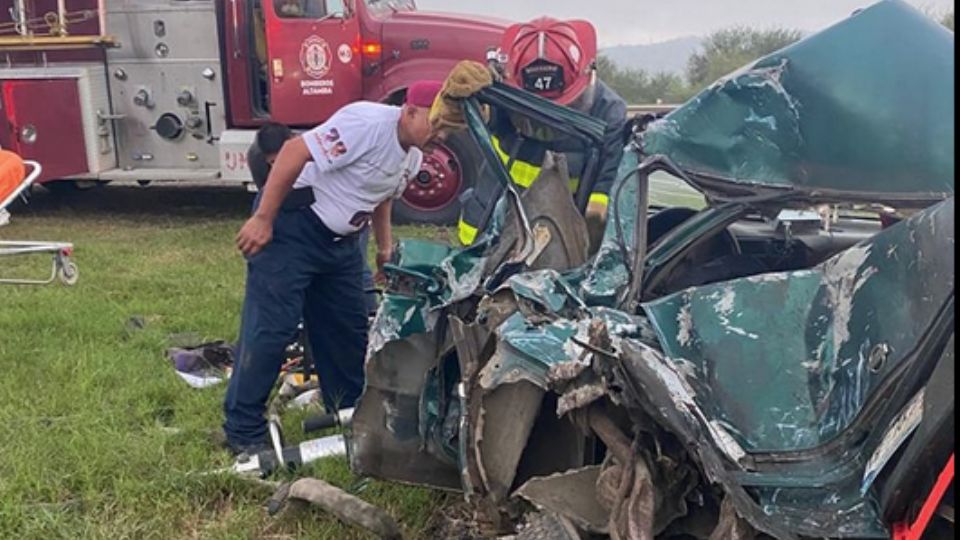 Dos maestros del Cobat quedaron lesionados por el percance