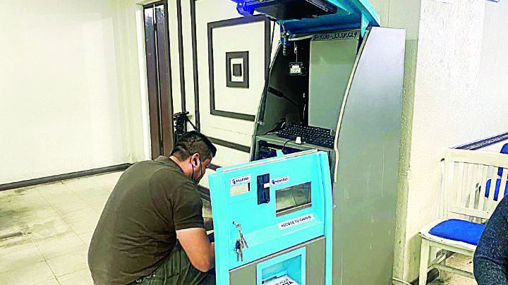 Reinstalan cajero automático para tramitar actas; ¿cuándo podrás usarlo y cuánto costarán?