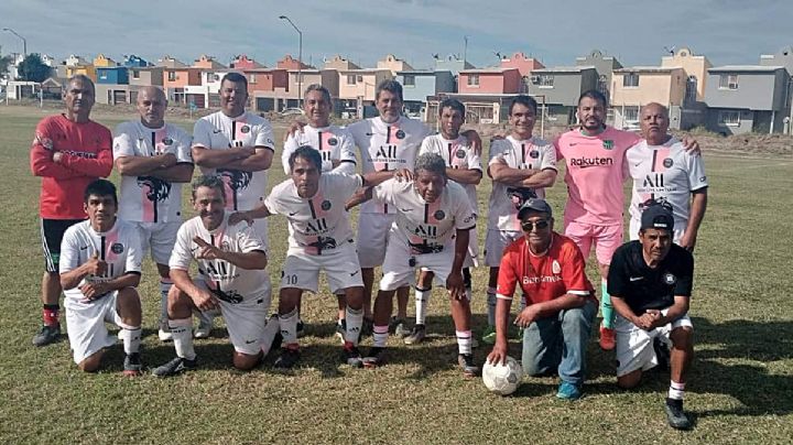 Lobos Negros siguen en la cima de la Liga Colosso de Veteranos de Nuevo Laredo