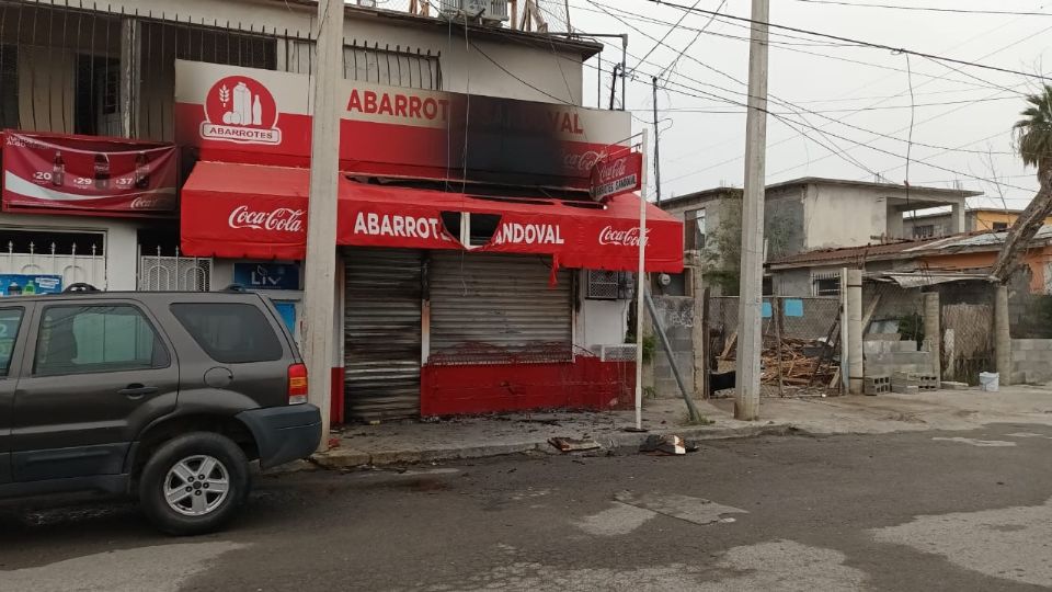 Se registró un incendio en Abarrotes Sandoval en la colonia Las Torres, en Nuevo Laredo