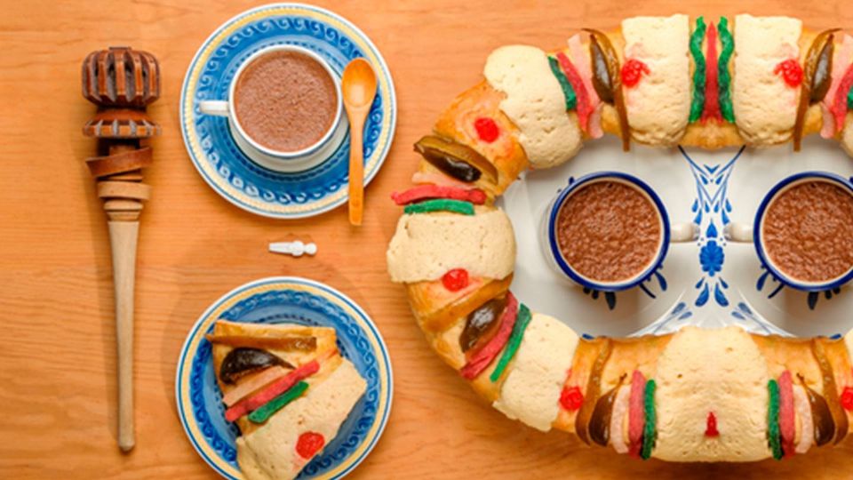 La rosca de reyes es un tradicional postre con el cual se celebra el Día de los Reyes Magos