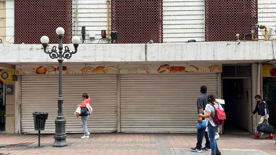 Así luce la fachada de la que fuera una panadería de tradición en Tampico.