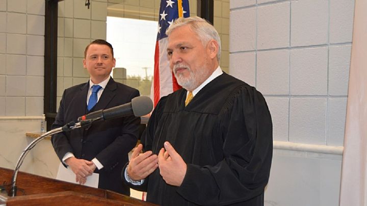 Cortes Móviles en Laredo, Texas: juez estará atendiendo desde una biblioteca pública