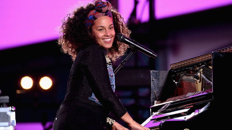 Alicia Keys decidió hace siete años que ya no usaría maquillaje.