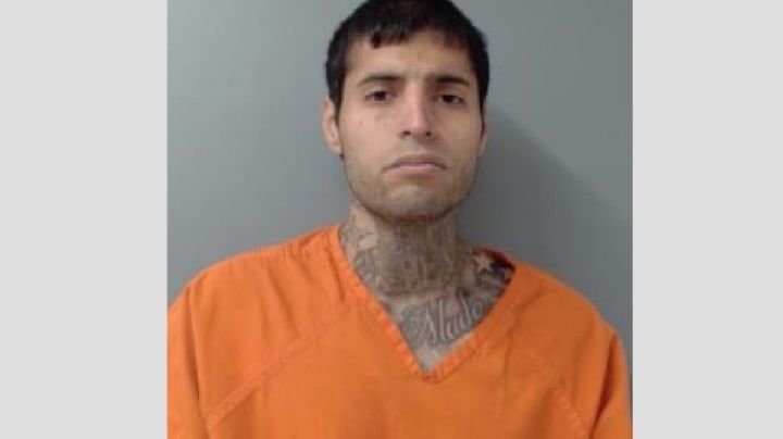 Estaba intoxicado e inconsciente, pero con el pie en el acelerador