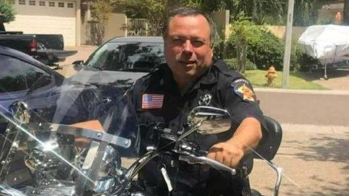 Policía de Laredo y esposa, atrapados en Israel en la zona de guerra