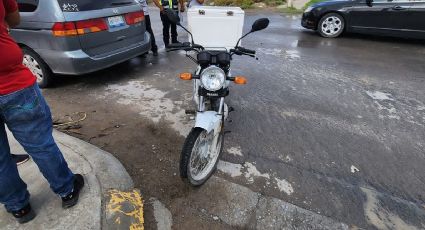 Motociclista se salva de 'milagro' tras ser embestido por camioneta al sur de Nuevo Laredo