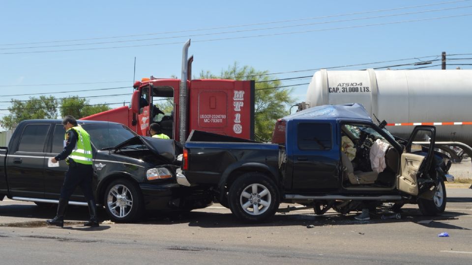 TxDOT pide mayor atención a los traileros de la industria petrolera