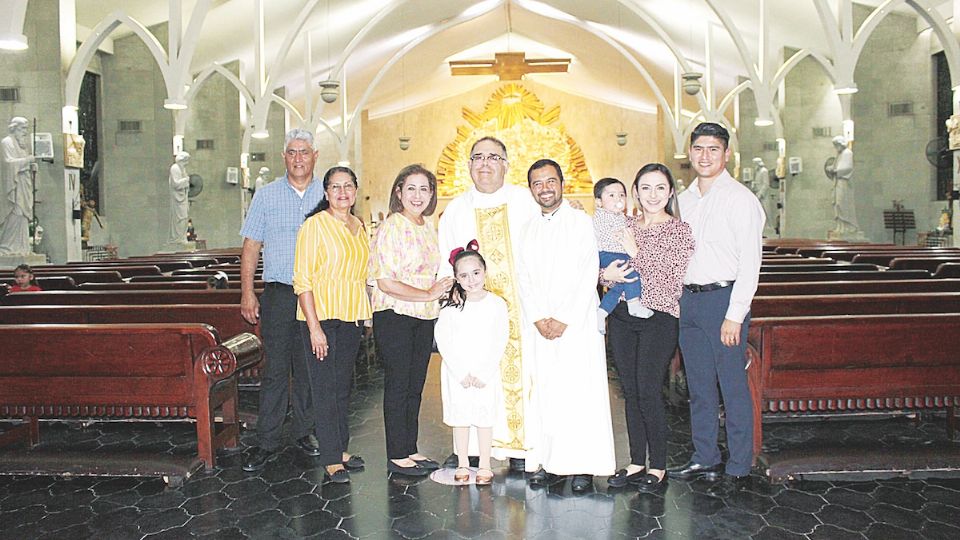 Se realizó una misa en Catedral con los sacerdotes Rogelio Lozano Alcorta y Jesús Medina.