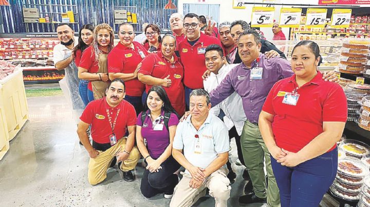 Van a la ‘caza de ofertas’ al nuevo supermercado