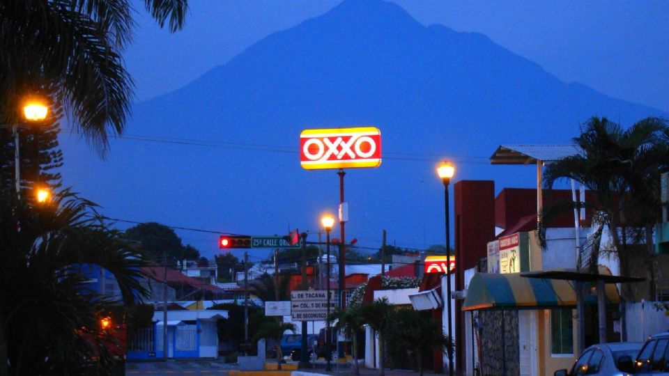 La cadena de tiendas Oxxo es muy popular en México