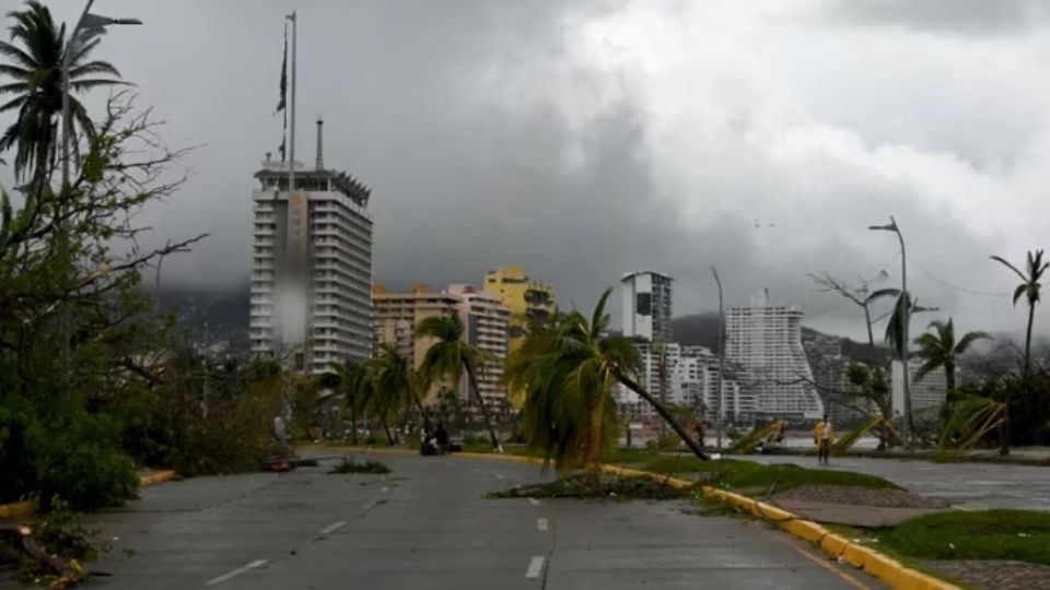 El huracán Otis afectó al puerto de Acapulco y municipios colindantes, impactando con categoría 5 Saffir-Simpson, la más alta conocida