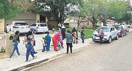 El clima no ‘enfría’ festejo de Halloween en Laredo, Texas