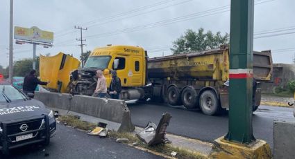 Múltiple choque afecta vialidad en la Carretera a Laredo 