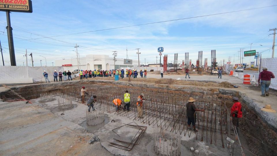 Los trabajos de la construcción del puente vehicular ya llevan 35 porciento de avance