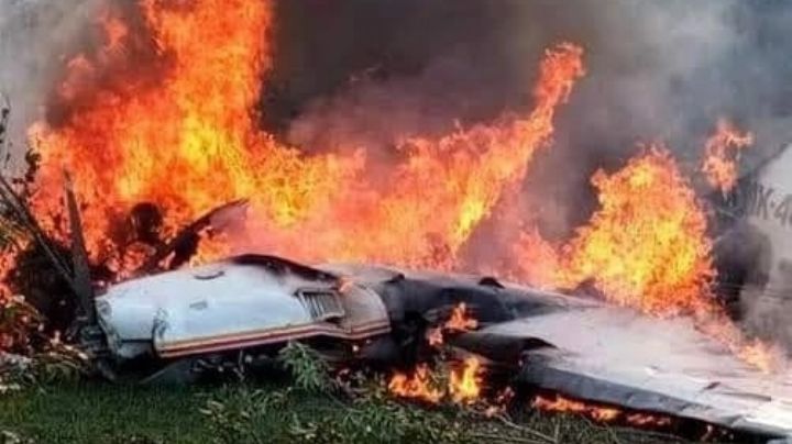 Mueren 4 tripulantes en desplome de avioneta; trasladaban a un paciente grave | VIDEO