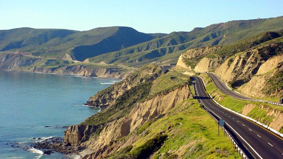 La Carretera Transpeninsular es una de las más bellas de México