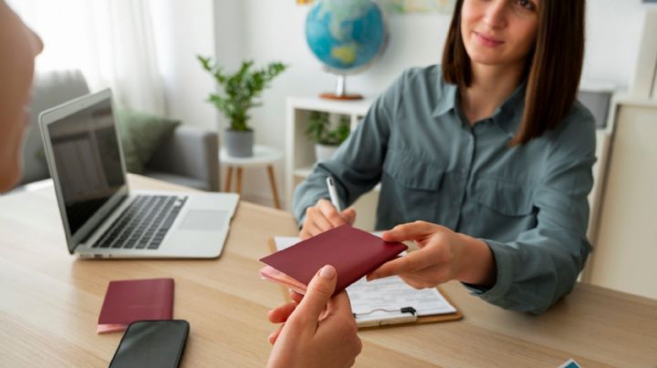 ¿Cuánto cuesta la tarjeta de ingreso temporal a EU para viajar sin visa?