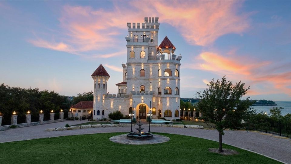 Castillo en venta.