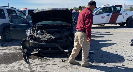 Brutal encontronazo: embarazada y abuelito son llevados de emergencia al hospital en Nuevo Laredo