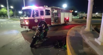 Se impacta motociclista contra los 'Niños Héroes' en Nuevo Laredo; está lesionado