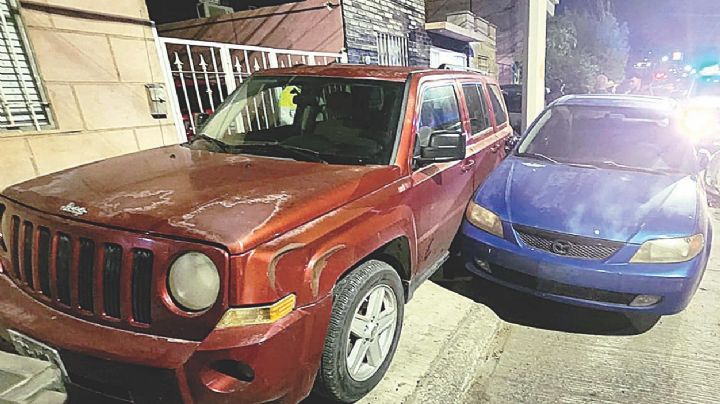 Joven conductor iba muy acelerado y choca tres autos en la colonia Los Fresnos