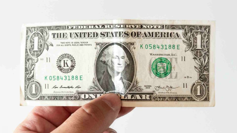 Nuevamente el dólar se posiciona alto en el mercado cambiario, ante una baja evidente del peso mexicano