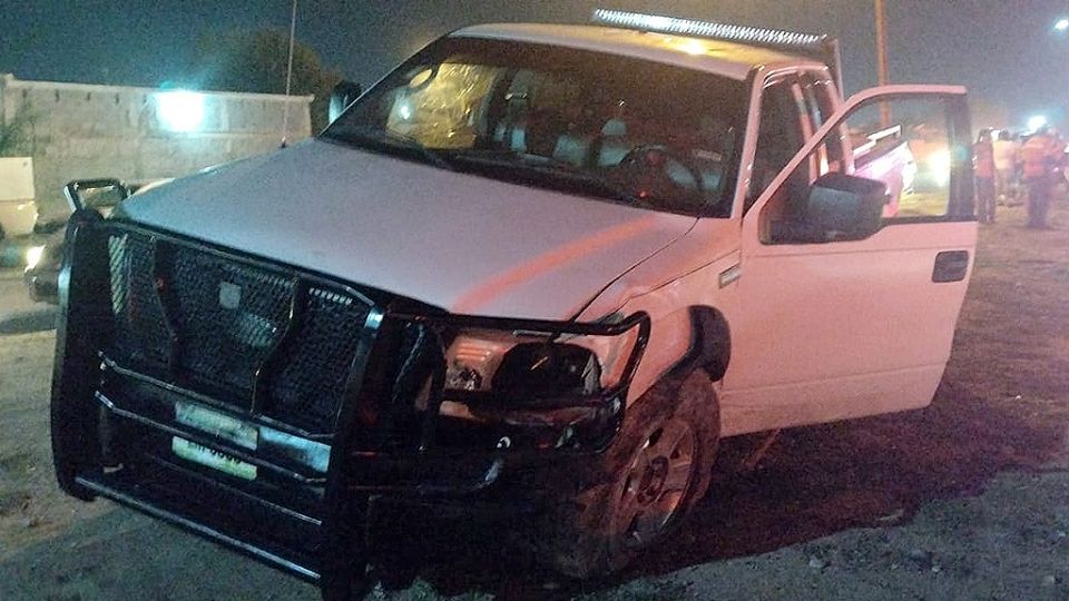 Cuantiosos daños tras accidente de camionetas.