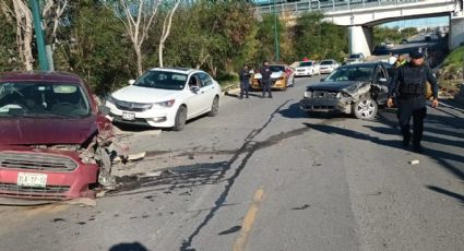 De puro milagro: familia se salva de morir tras choque de frente cerca del Puente I