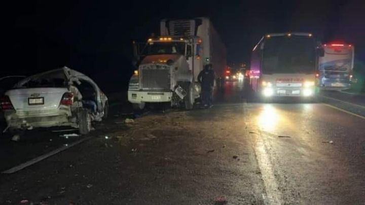 Tráiler capta muerte de abuelito en terrible accidente en carretera | VIDEO