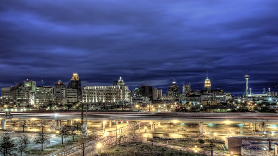 Se espera cielo nublado y lluvia el fin de semana en San Antonio