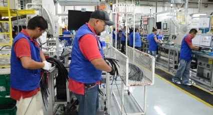 Surge la "Ley Silla": prohíben a patrones exigir a empleados estar de pie toda la jornada laboral