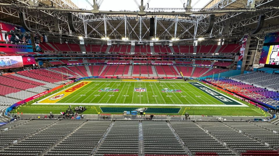 Así amaneció el State Farm Stadium, en Glendale, Arizona.