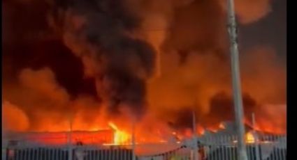 Se presenta incendio de gran magnitud en bodega de Sabritas | VIDEO