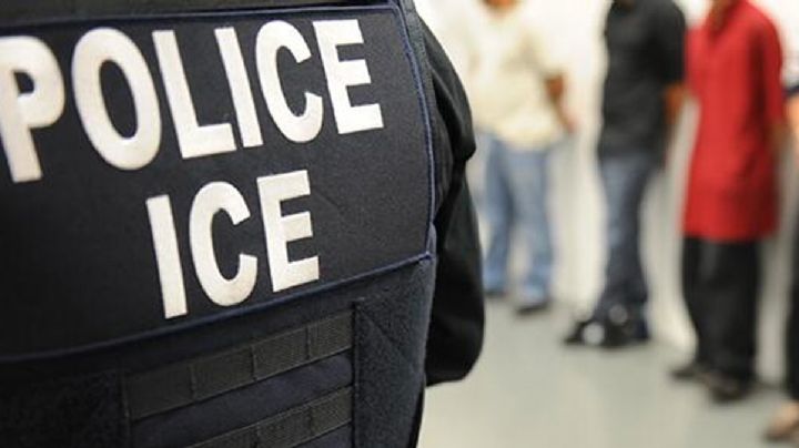 Si te deportaron alguna vez, ¿algún familiar con residencia en Estados Unidos puede emigrarte?