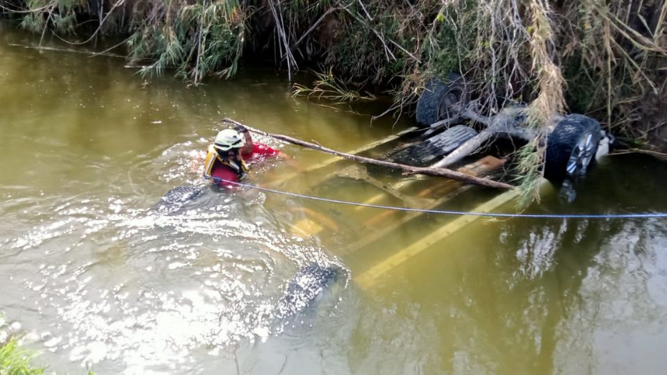 La camioneta contenía los cuerpos de 14 personas.