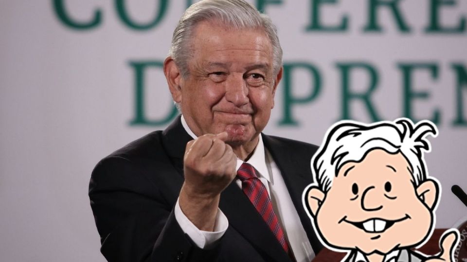 Orgulloso de su caricatura, el presidente mexicano fue cachado con una pequeña figura de peluche de su persona en la conferencia matutina del miércoles