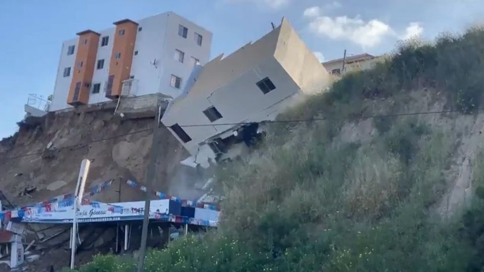 Así colapsaron las estructuras del edificio 'Flamingos' 
