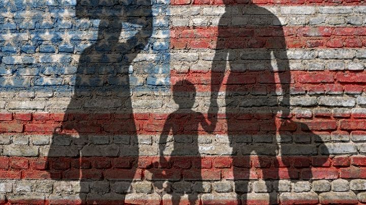 No necesitas Visa; si eres inmigrante podrías solicitar asilo en EUA