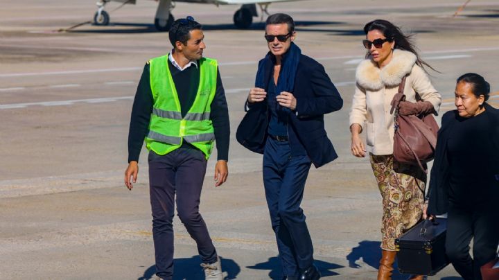 Luis Miguel presume nuevo look y luce enamoradísimo de su novia Paloma Cuevas; huele a boda