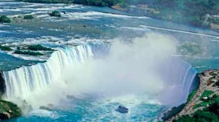 Cataratas del Niágara: destino turístico para parejas enamoradas
